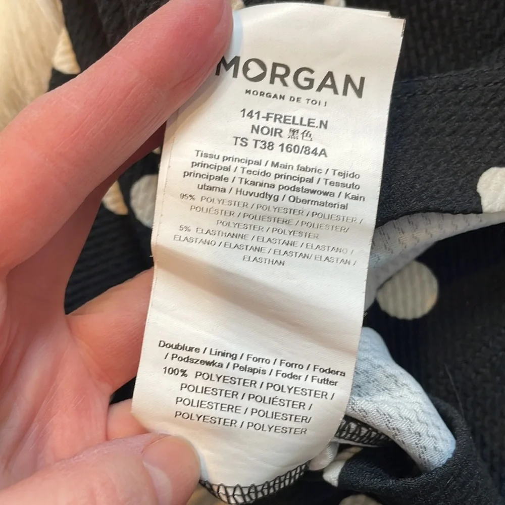 Morgan polka dots dress extra cute - Picture 4 of 4